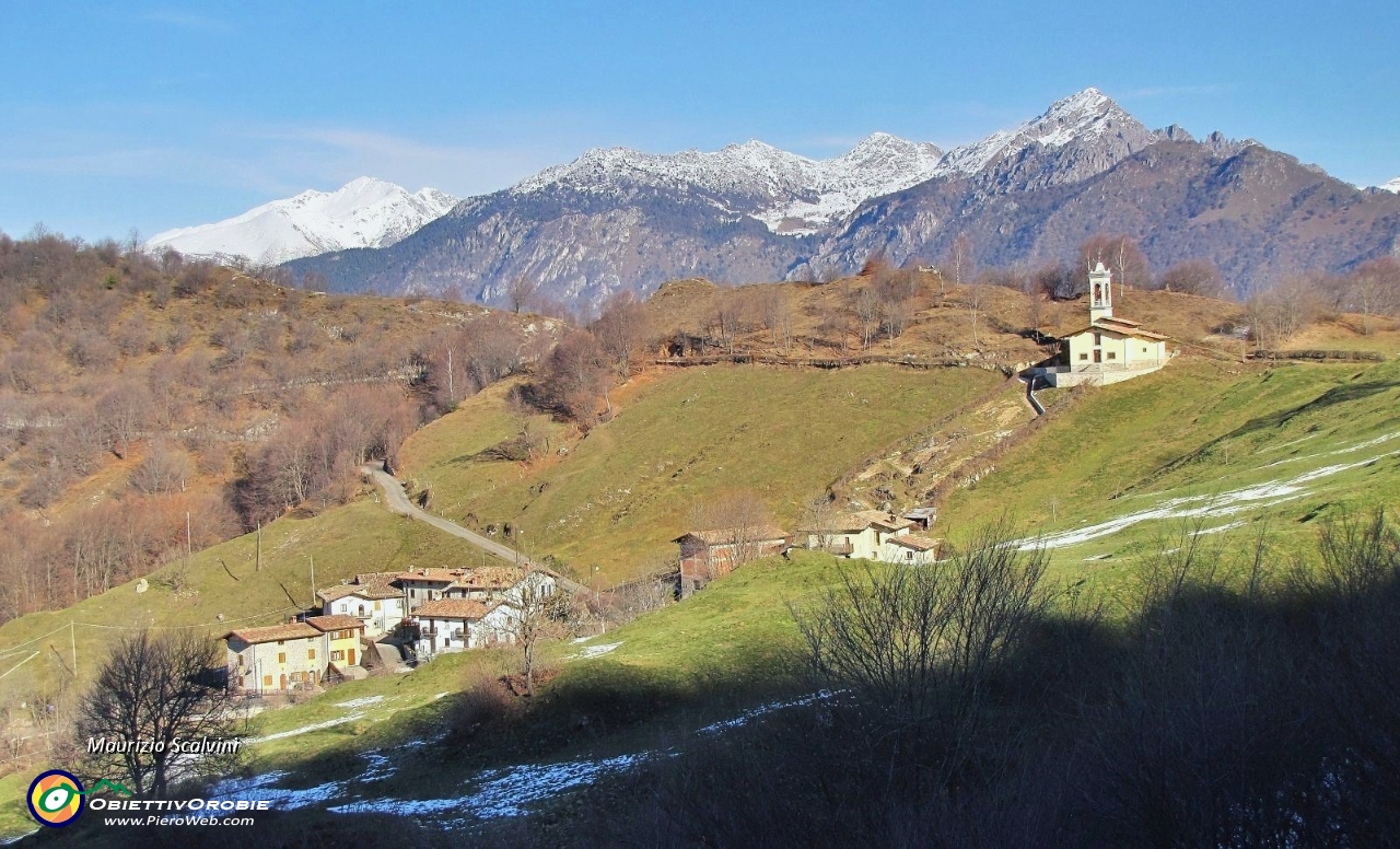 21 La bella valle di Salmezza....JPG